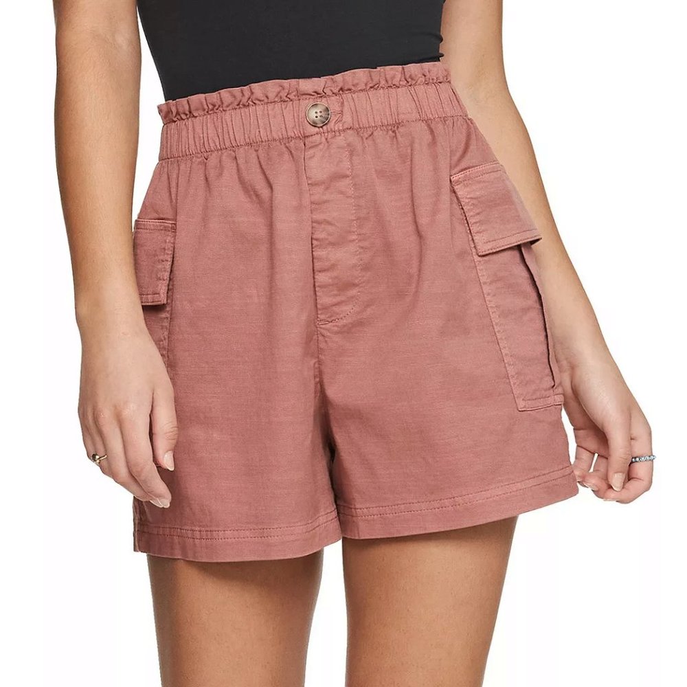 NEW SO Size 9 Dusty Pink Flap Pocket Pull On Paperbag‎ Shorts High Rise